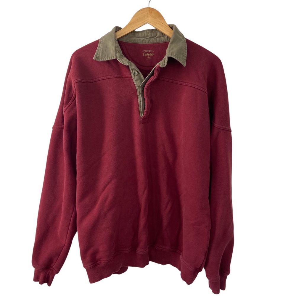 Cabela's Red and Green Men's Sweatshirt